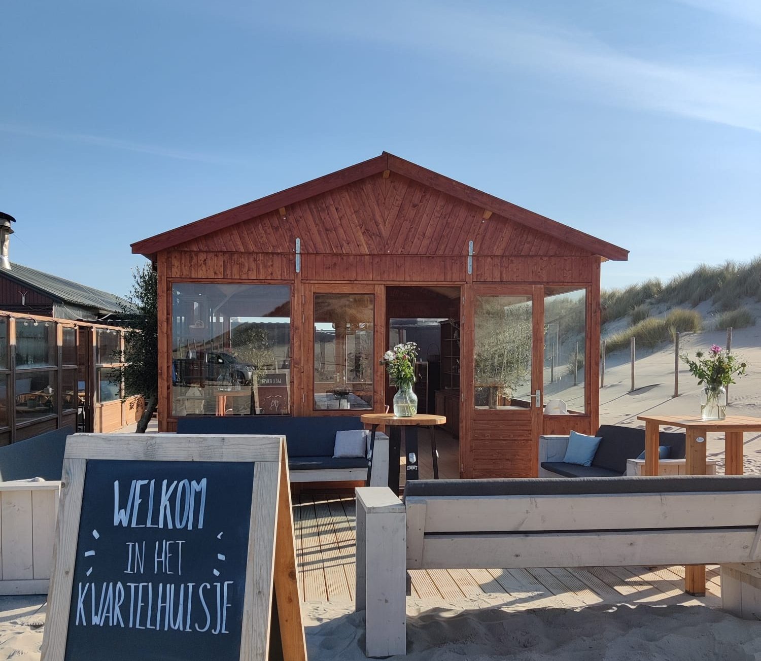 de kwartel kwartelhuisje de kwartel strandtent den haag zuiderstrand restaurant